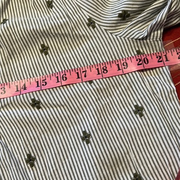 ♥️ 3 For $24 ♥️ St John’s Bay Women’s Pullover 3/4 Sleeve Blouse Medium GUC - Picture 6 of 8